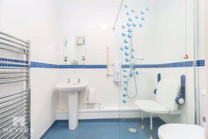 Photo 1- click for photo gallery